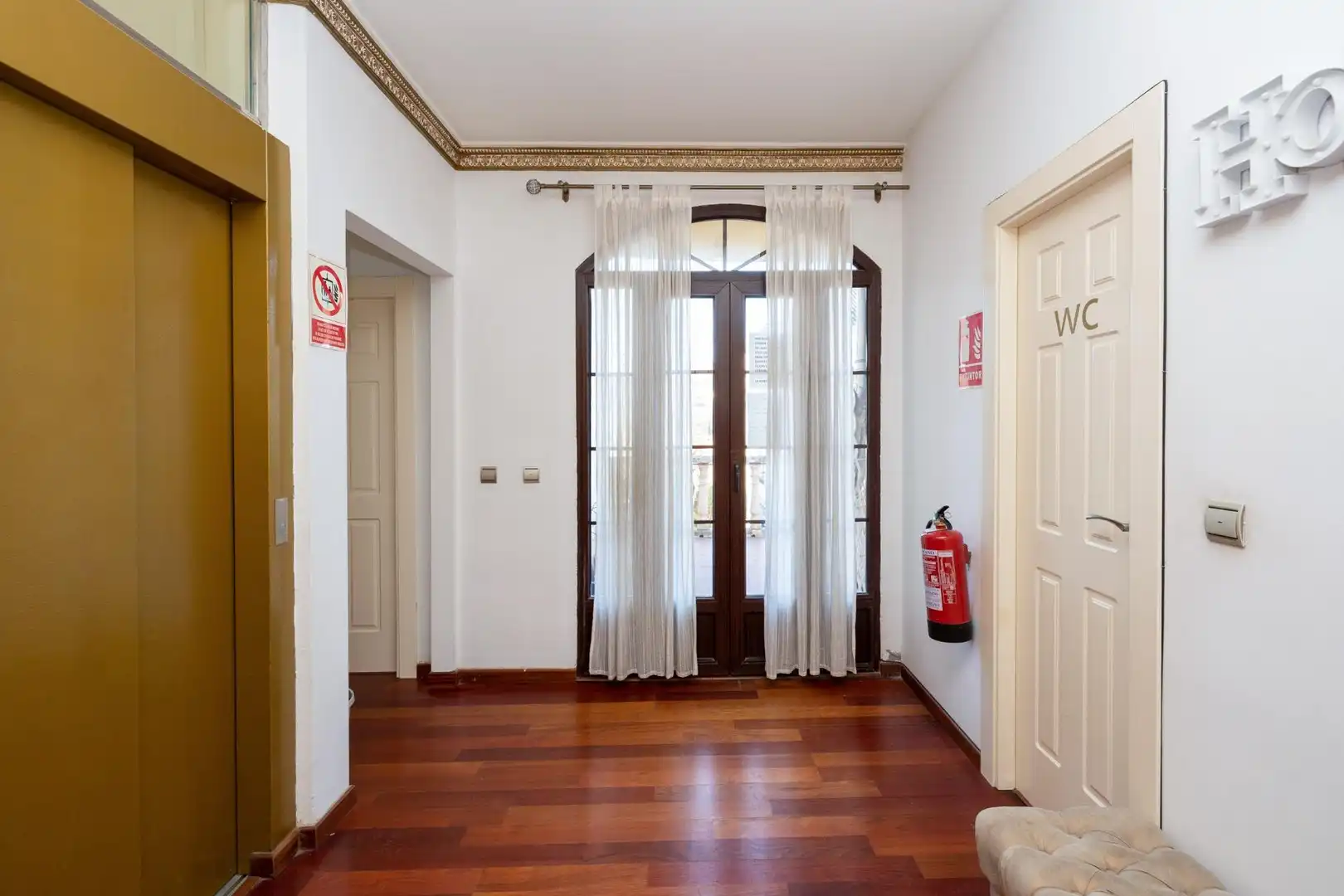 Chalet con piscina en venta en Calle Granada 46, imagen 47