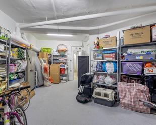 Box room for sale in  Granada Capital