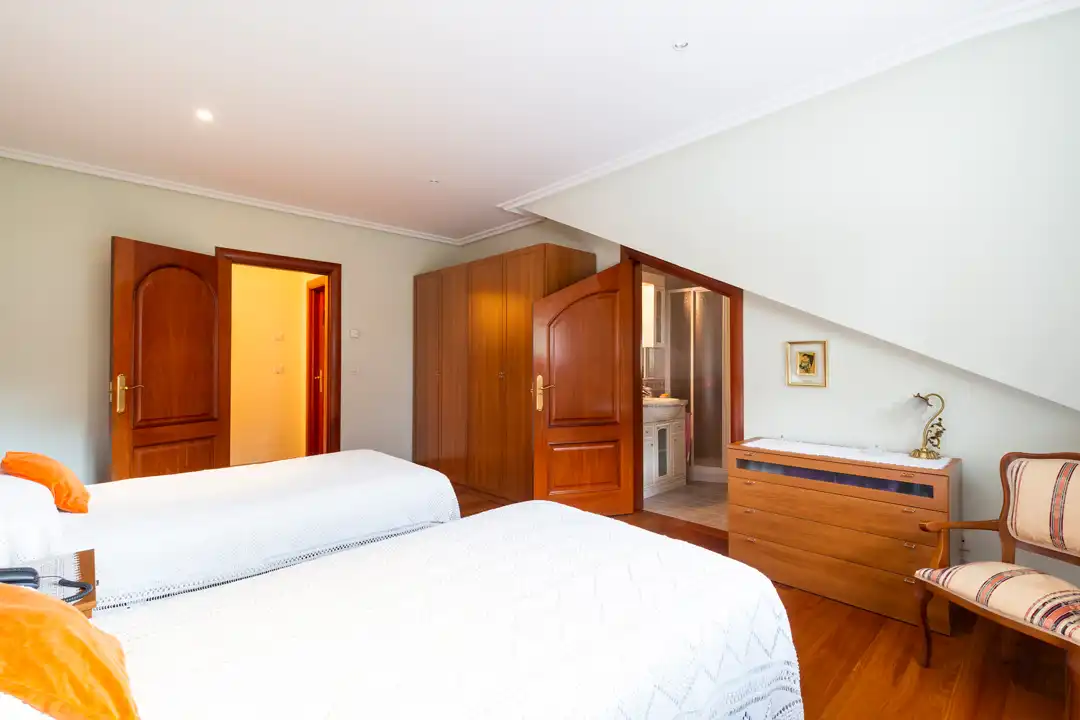 Bedroom of Houses for sale in Bergondo  with Heating, Private garden and Terrace