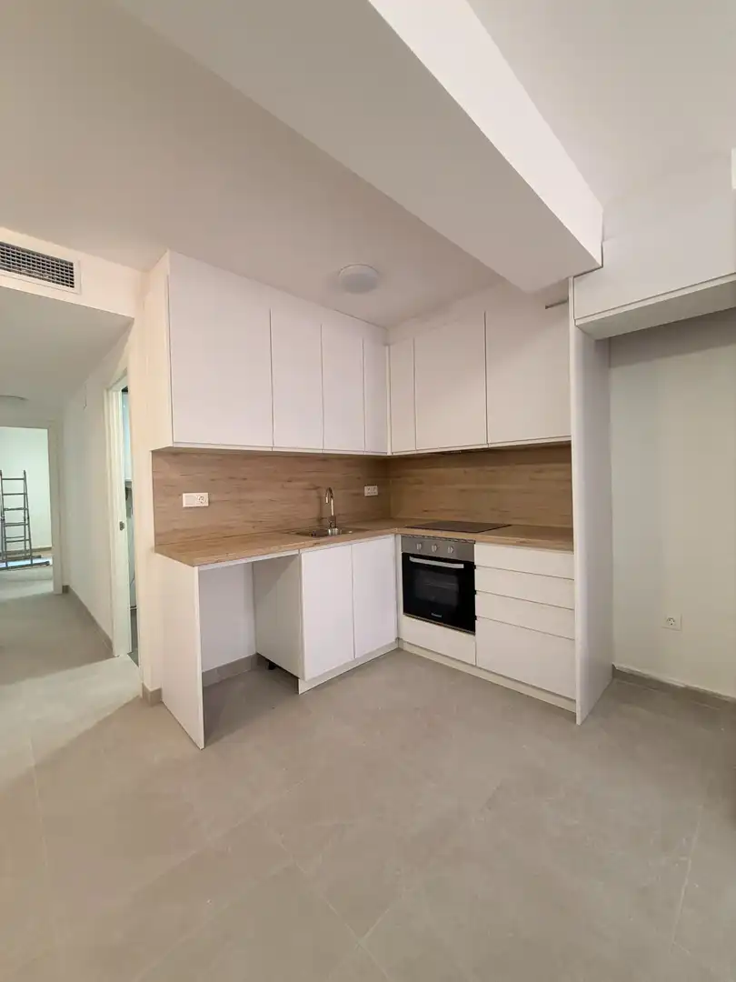 Pis de lloguer a Carrer AGUILA, Centre