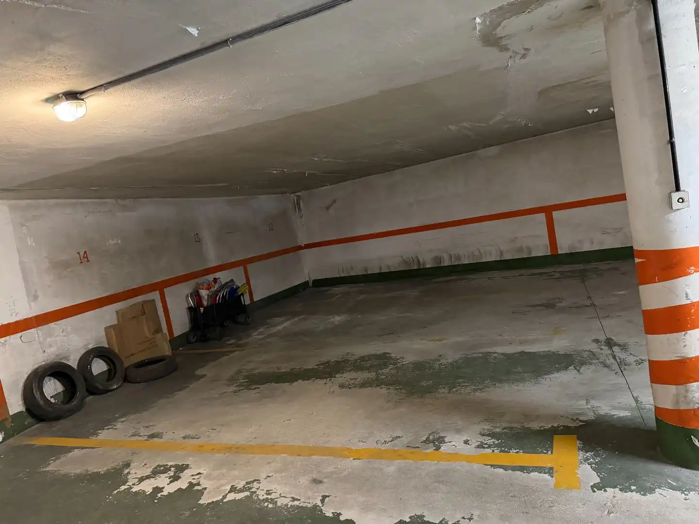 Parkplatz von Garage zur Miete in Sanxenxo