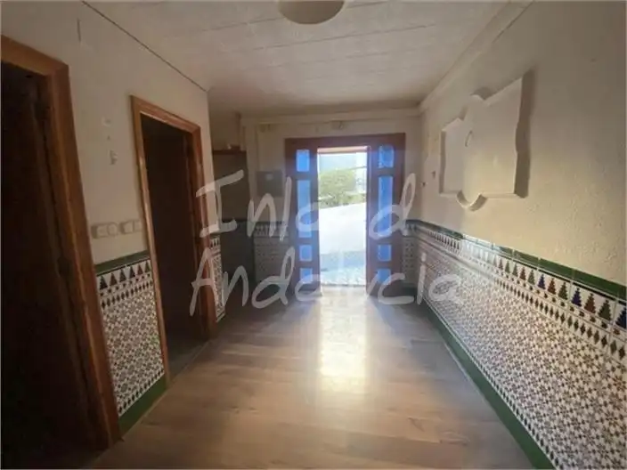 Commercial properties for sale in Alcalá la Real  with Air Conditioner