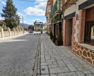 Vista exterior de Local en venda en Rascafría amb Aire condicionat