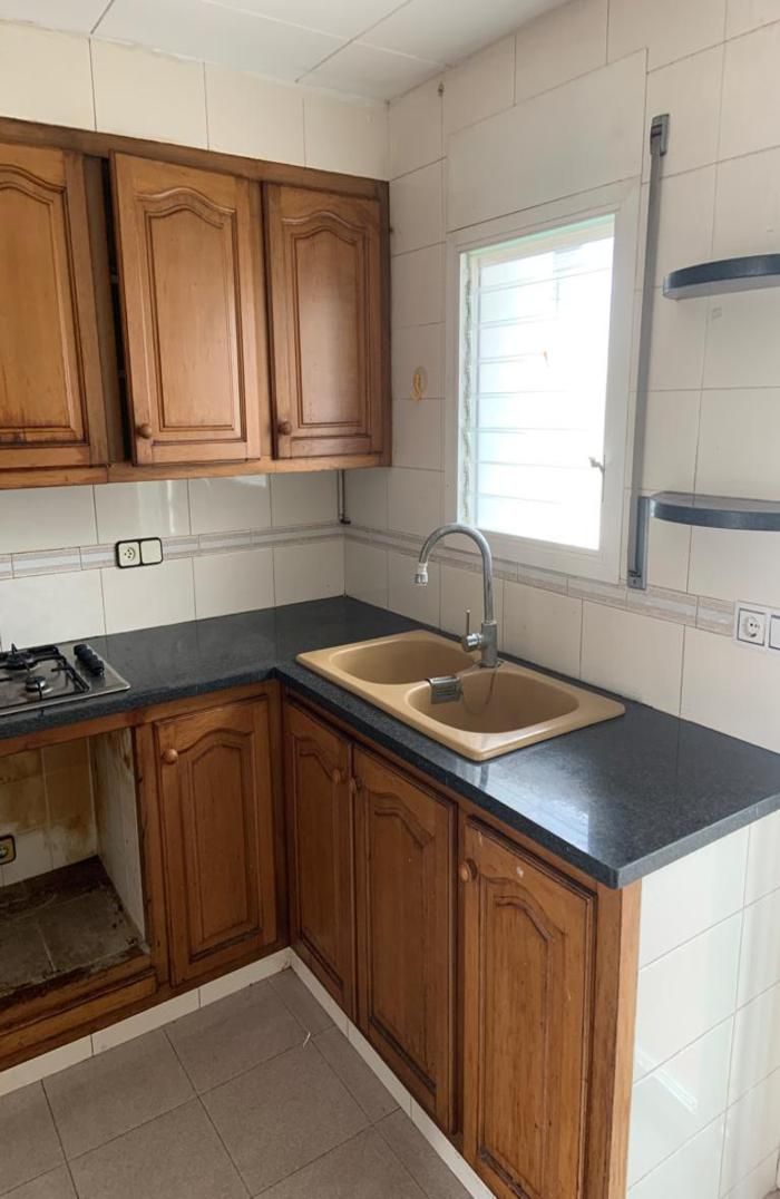 Kitchen of Flat for sale in Olot  with Terrace