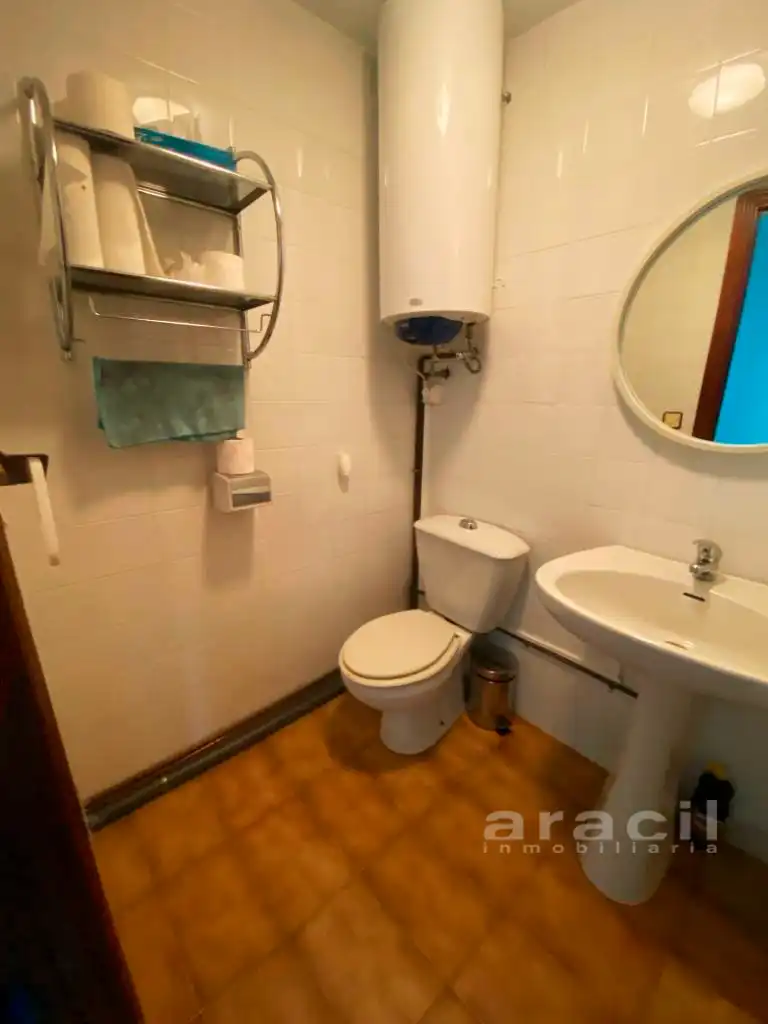 Baño de Local en venta en Alcoy / Alcoi