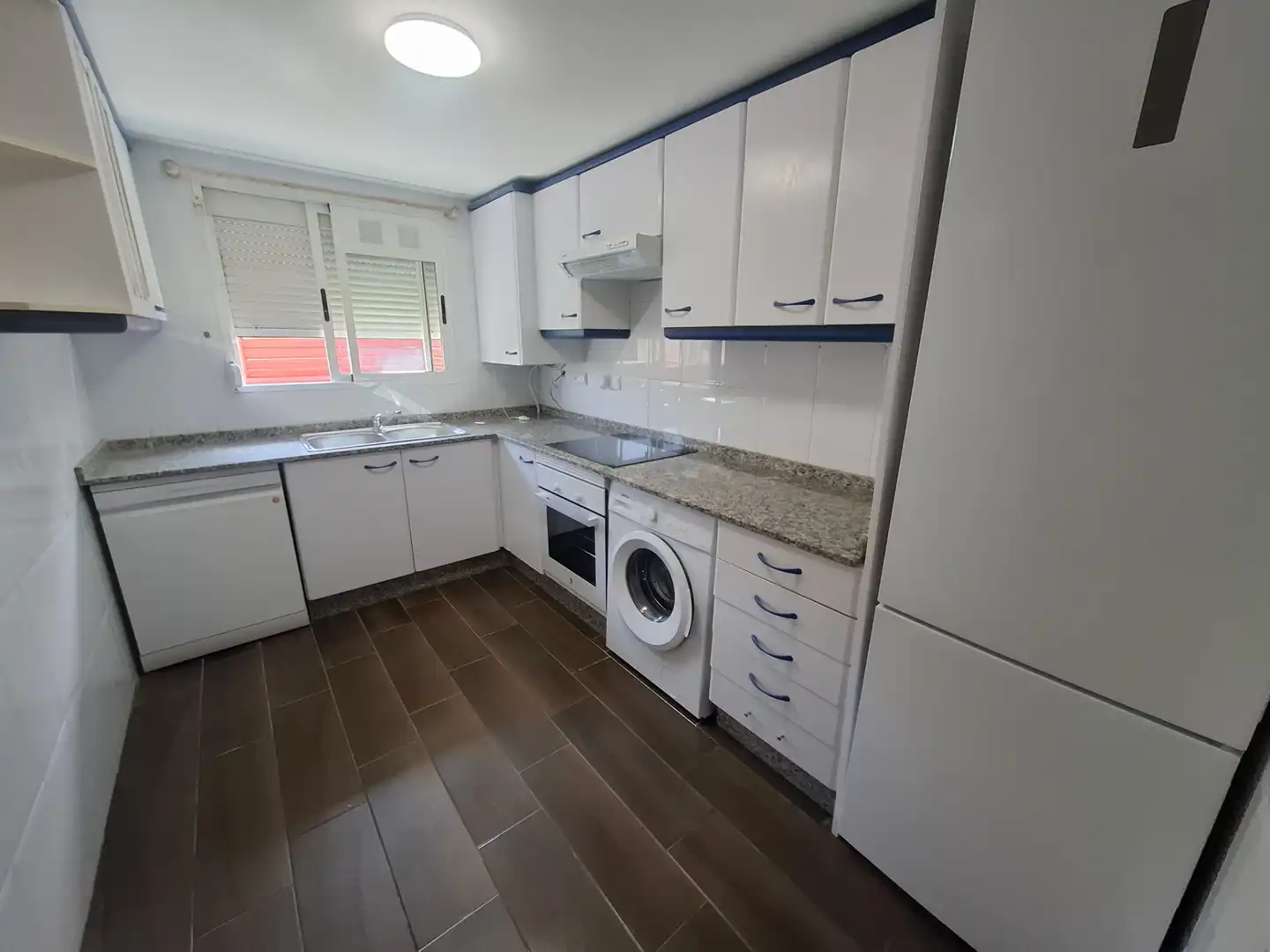 Piso de alquiler en Carrer de les Sureres, La Llum