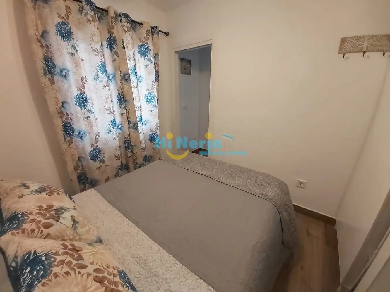 Dormitori de Apartament de lloguer en Nerja amb Aire condicionat, Calefacció i Moblat