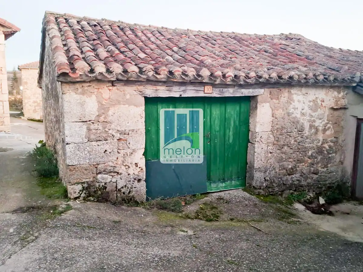 Vista exterior de Casa o chalet en venta en Montorio con Trastero