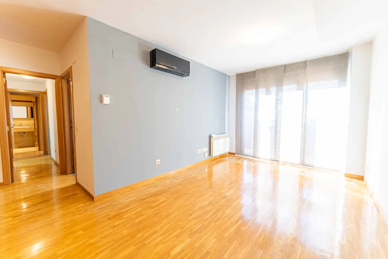 Living room of Flat for sale in Arroyomolinos (Madrid)  with Air Conditioner, Heating and Private garden