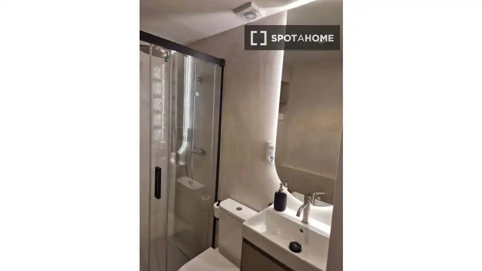 Flat with terrace to rent in Eixample, imagen 7