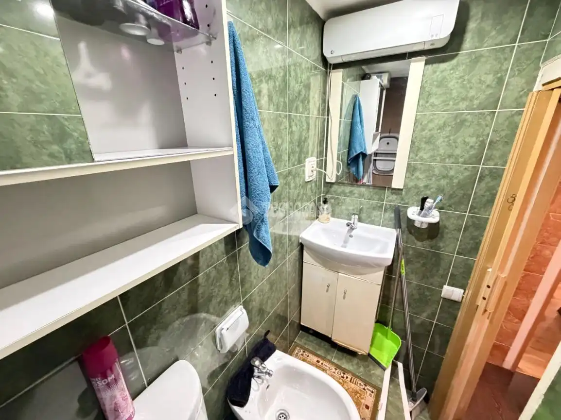 Baño de Piso en venta en Madrid con Aire acondicionado, Calefacción y Parquet