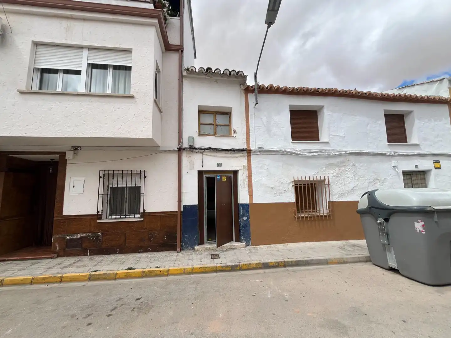 Vista exterior de Residencial en venta en Herencia