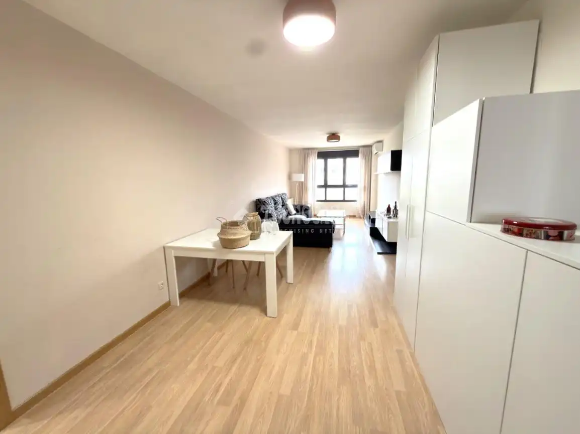 Sala d'estar de Pis en venda en Alcalá de Henares amb Aire condicionat, Calefacció i Traster