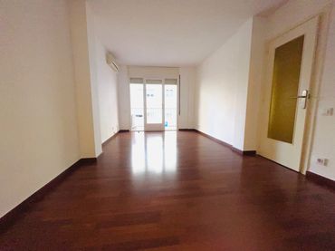 Appartamento con balcone in vendita a Carrer de Felicià Xarau