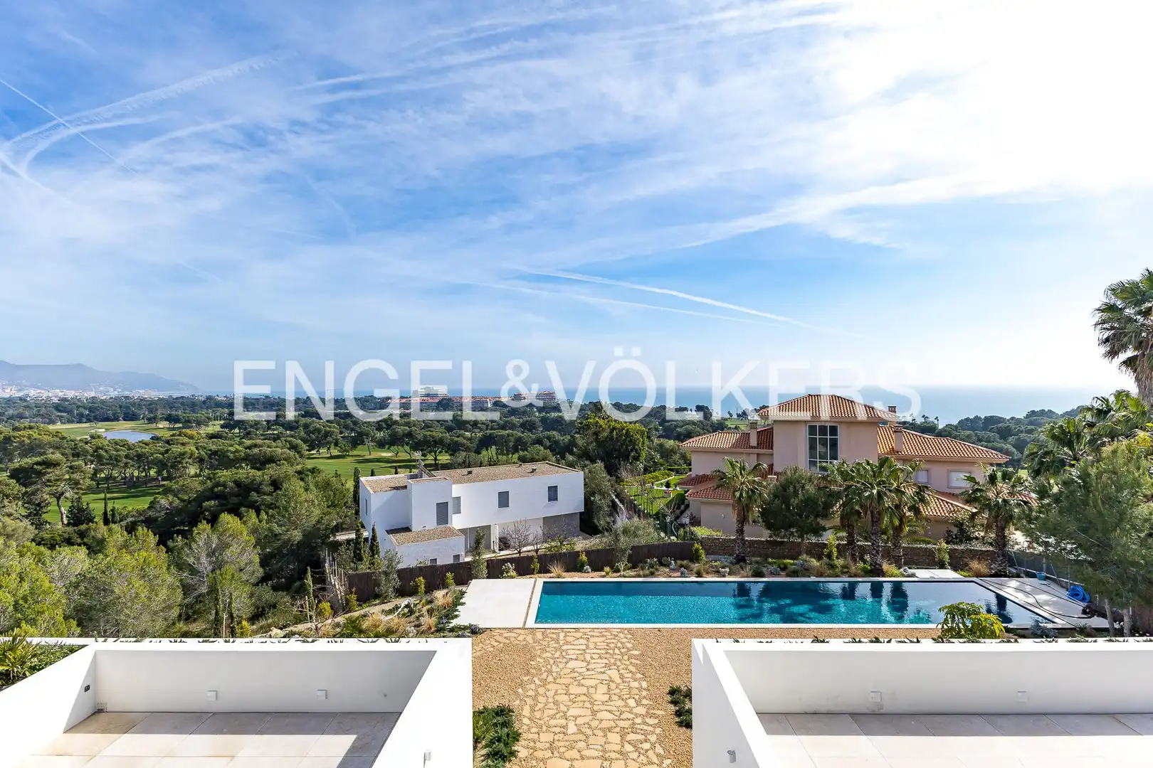 Vista exterior de Casa o chalet de alquiler en Sitges con Aire acondicionado, Calefacción y Jardín privado