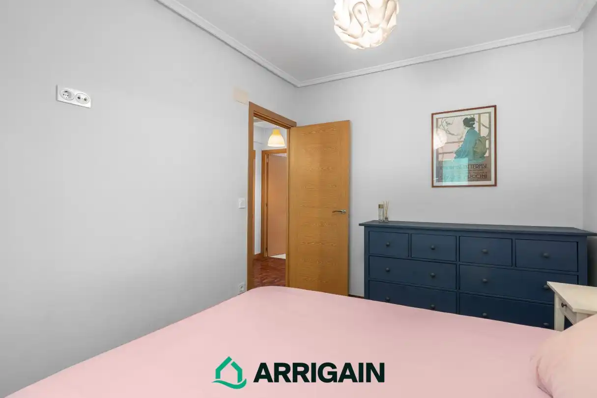 Schlafzimmer von Wohnung zum Verkauf in Donostia - San Sebastián  mit Heizung, Privatgarten und Balkon