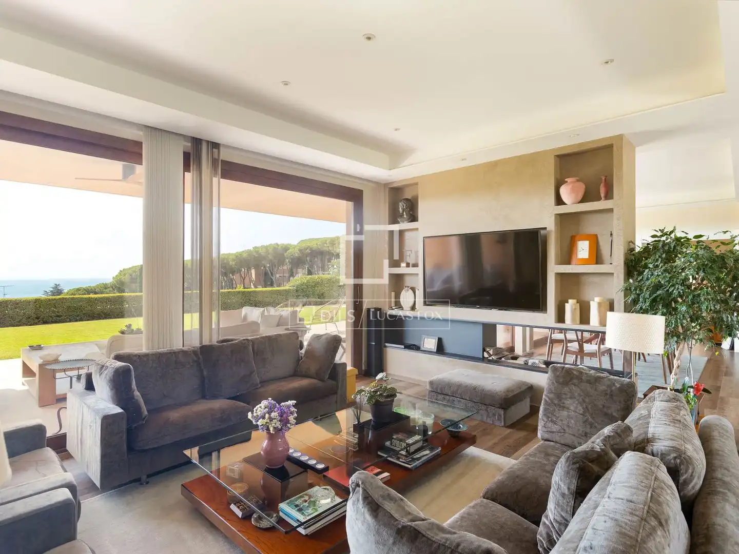 Sala de estar de Casa o chalet en venta en Sant Vicenç de Montalt con Aire acondicionado, Calefacción y Jardín privado