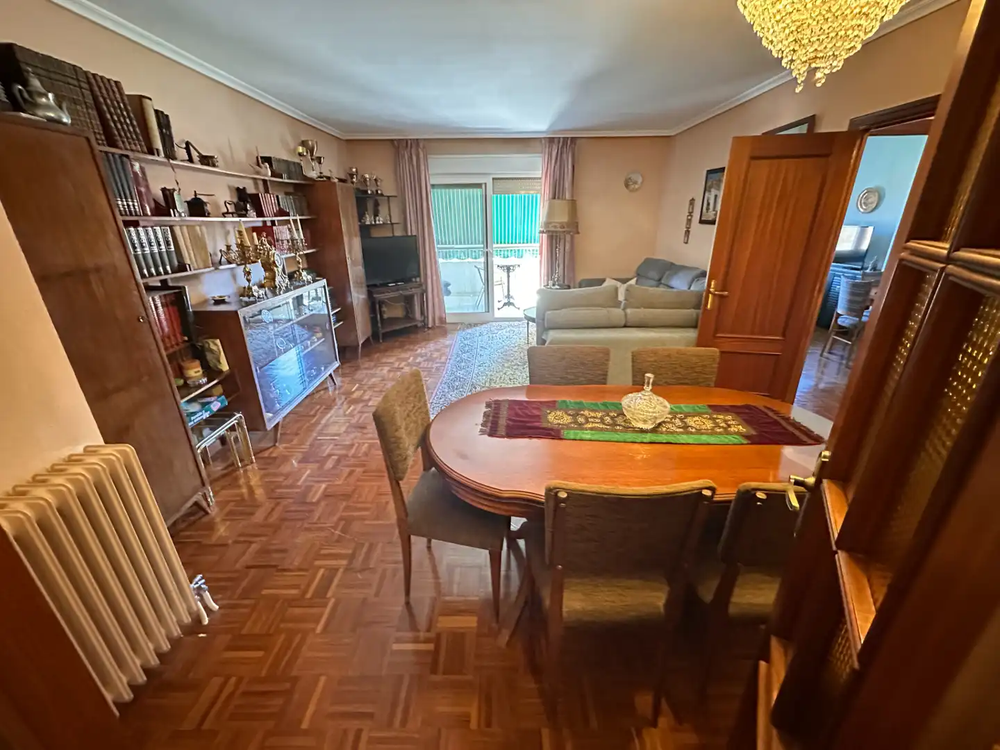 Wohnzimmer von Wohnung zum Verkauf in Cuenca mit Heizung, Parkett und Terrasse