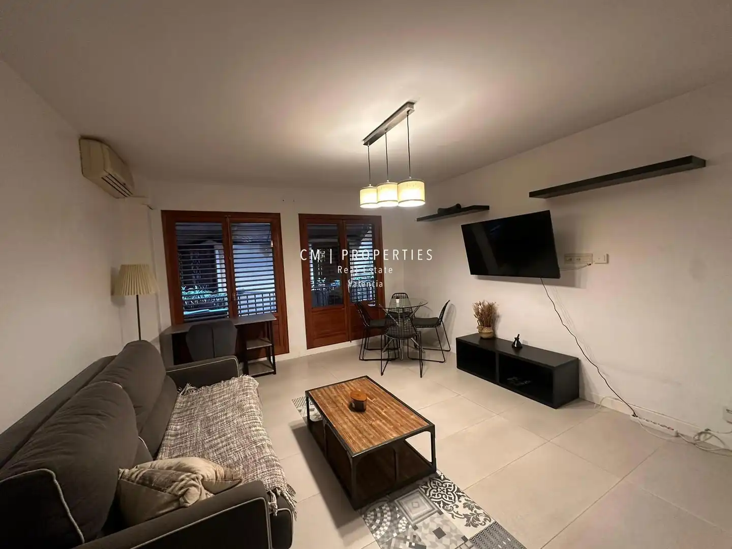 Wohnung zur Miete in Juristas, La Seu