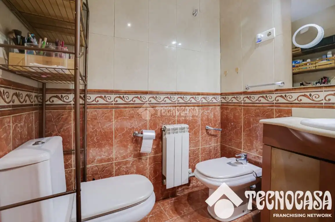 Baño de Piso en venta en Rubí con Aire acondicionado, Calefacción y Parquet