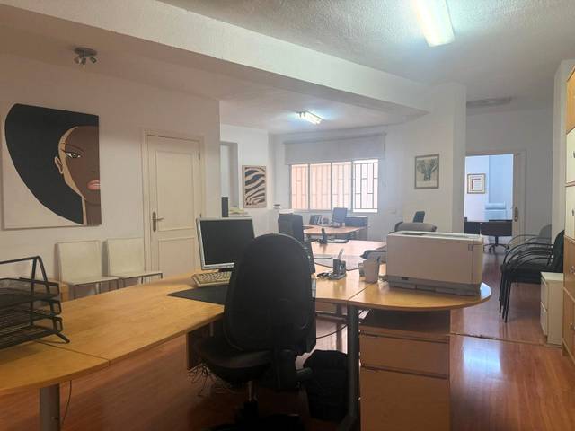 Local comercial en Alquiler en Villalba Hervás en Centro