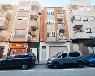 Vista exterior de Edifici en venda en Guardamar del Segura