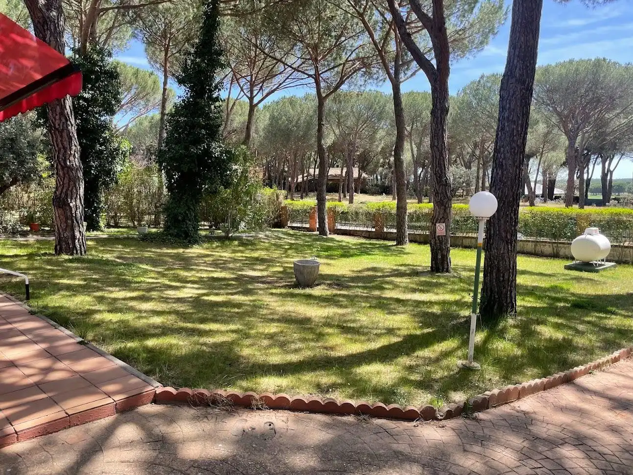 Chalet con piscina en venta en Tordesillas, imagen 5