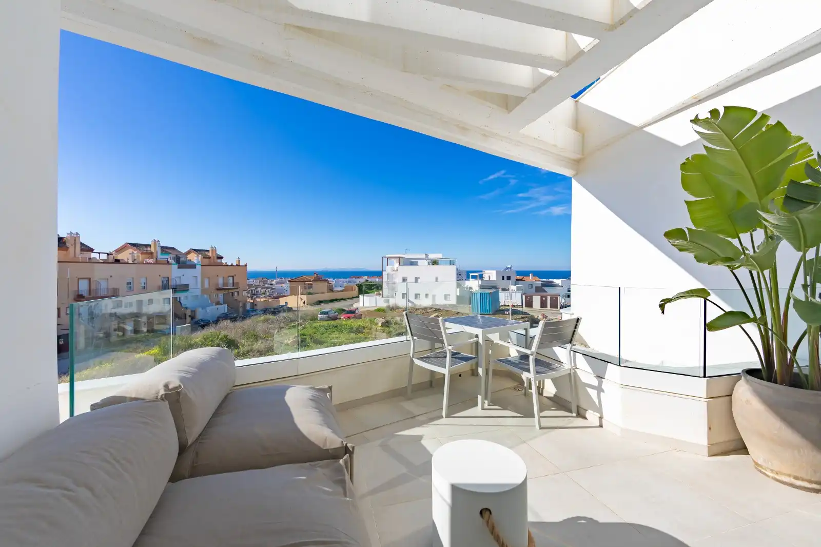 Apartment with lift for sale in Alfonso Fernández Coronel, imagen 4