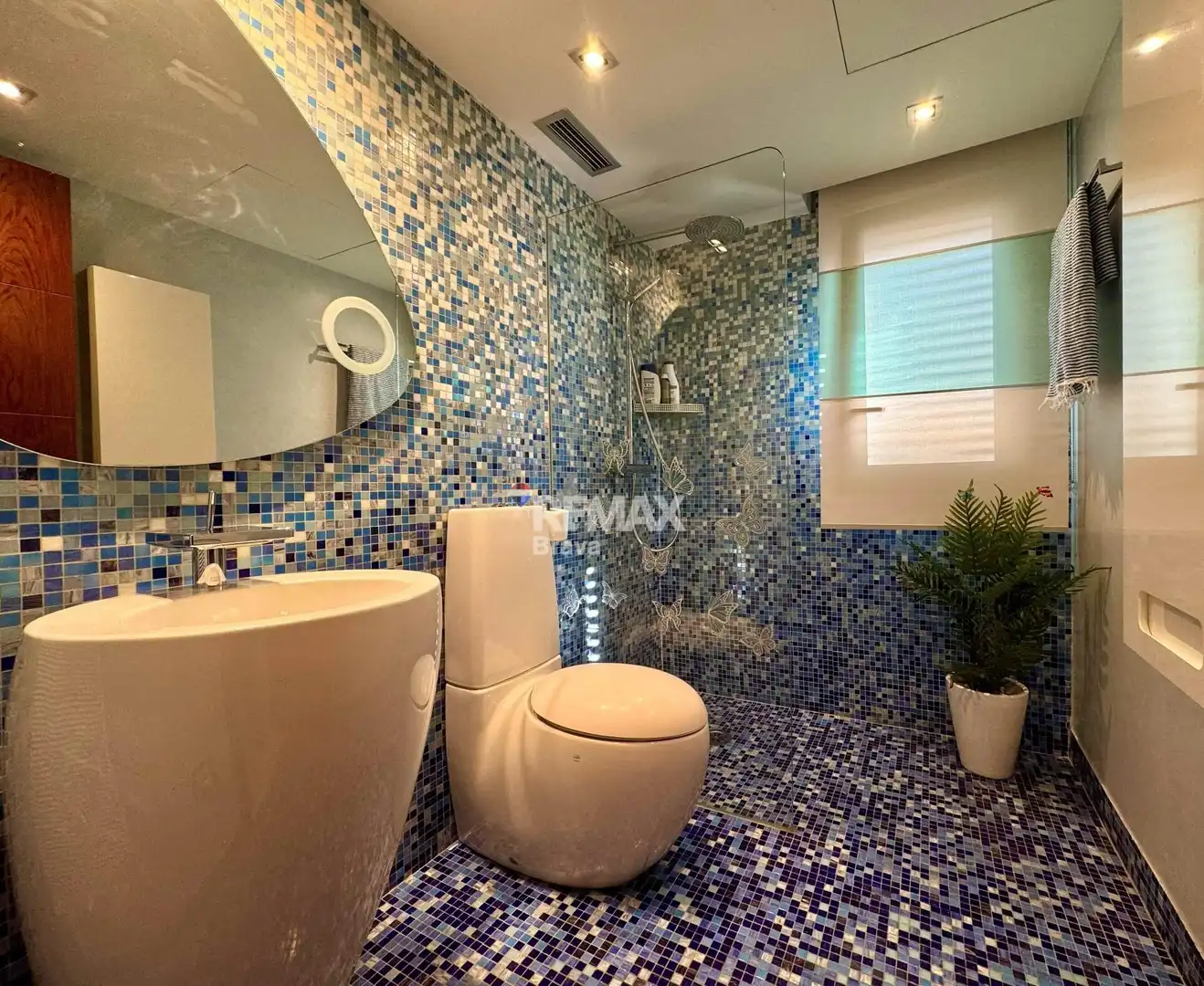 Detached house with pool for sale in Calle Cap de la Gola, imagen 40