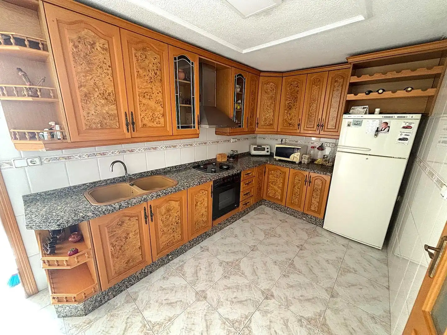 Kitchen of Flat for sale in Elche / Elx  with Furnished, Oven and Balcony