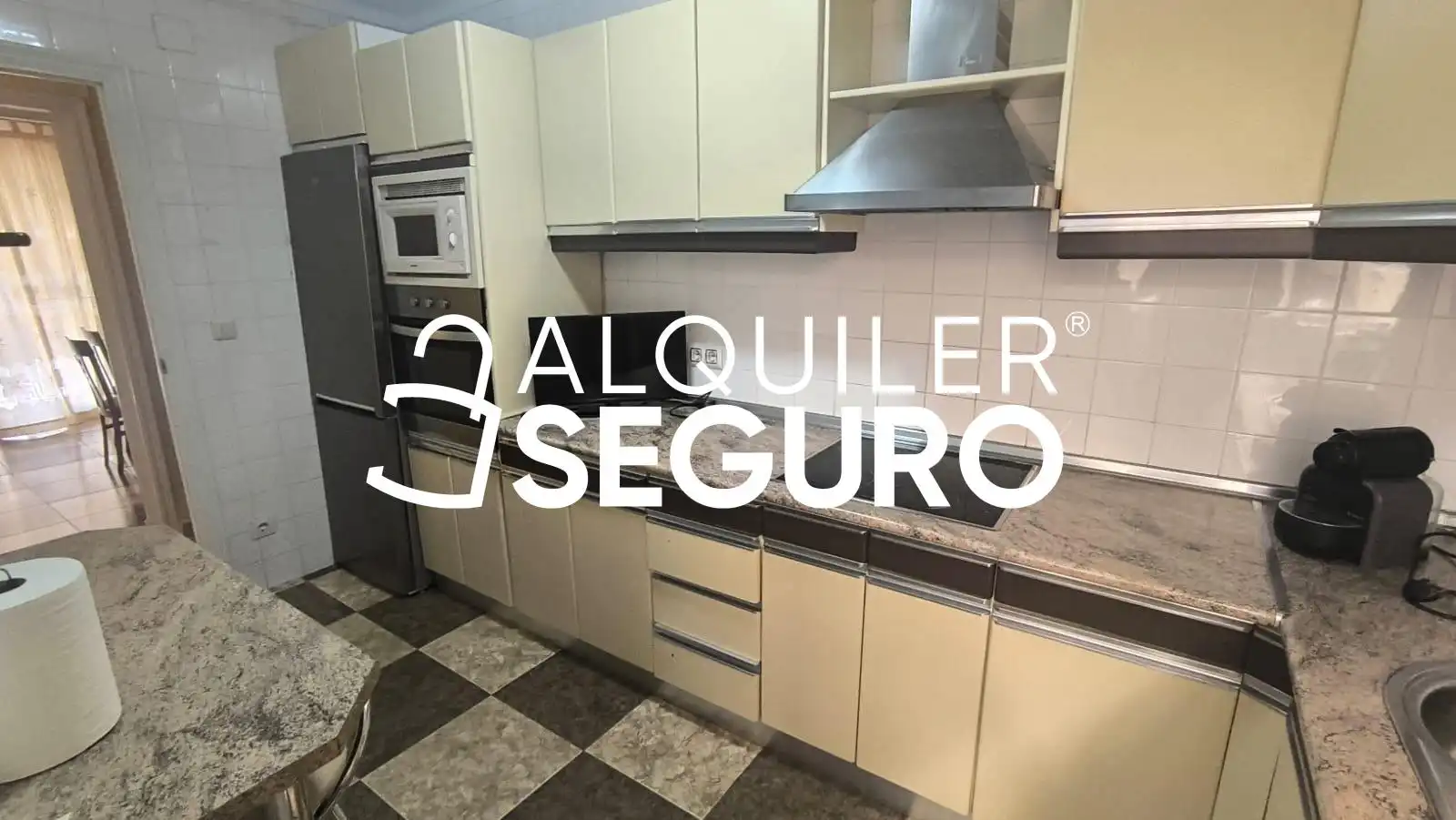 Küche von Wohnung zur Miete in Sevilla mit Klimaanlage und Möbliert