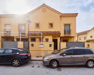 Exterior view of Single-family semi-detached for sale in Alhaurín de la Torre  with Air Conditioner, Terrace and Storage room