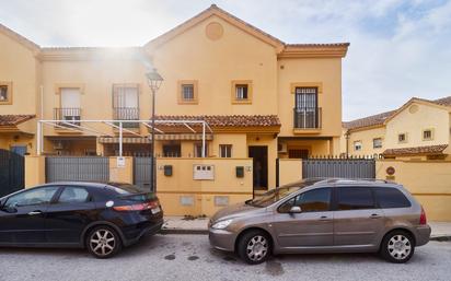 Exterior view of Single-family semi-detached for sale in Alhaurín de la Torre  with Air Conditioner, Terrace and Storage room