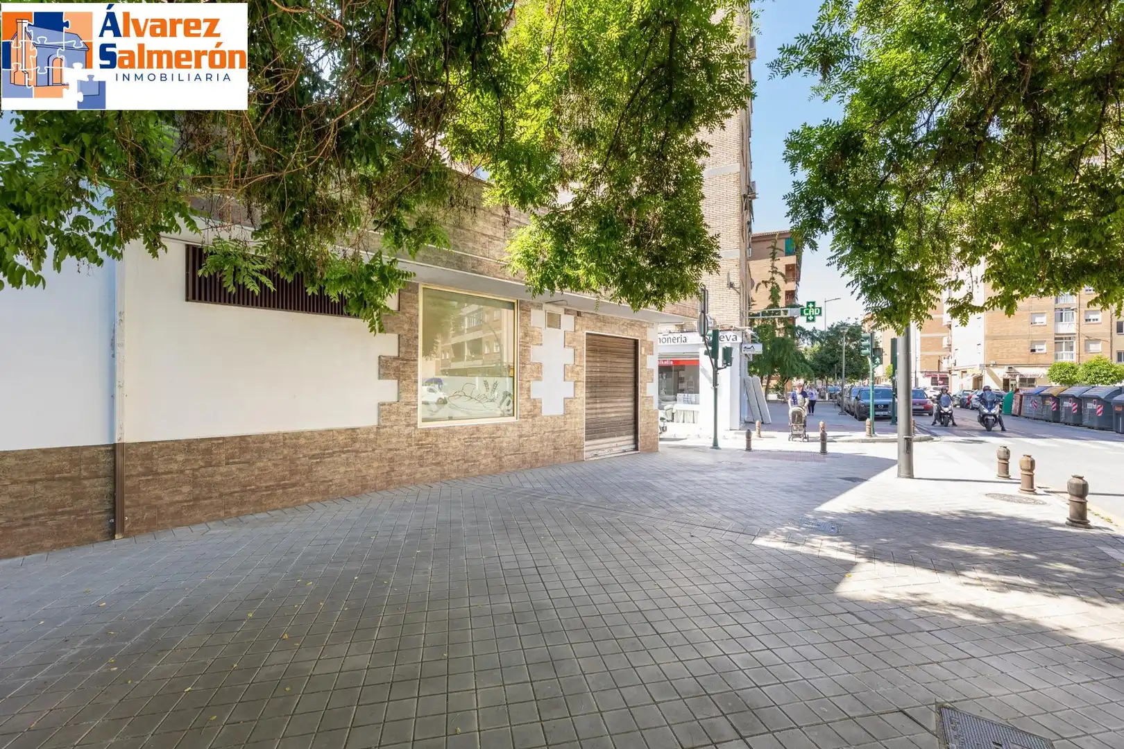 Inmuebles singulares con ascensor en venta en Avenida de Cádiz, imagen 2