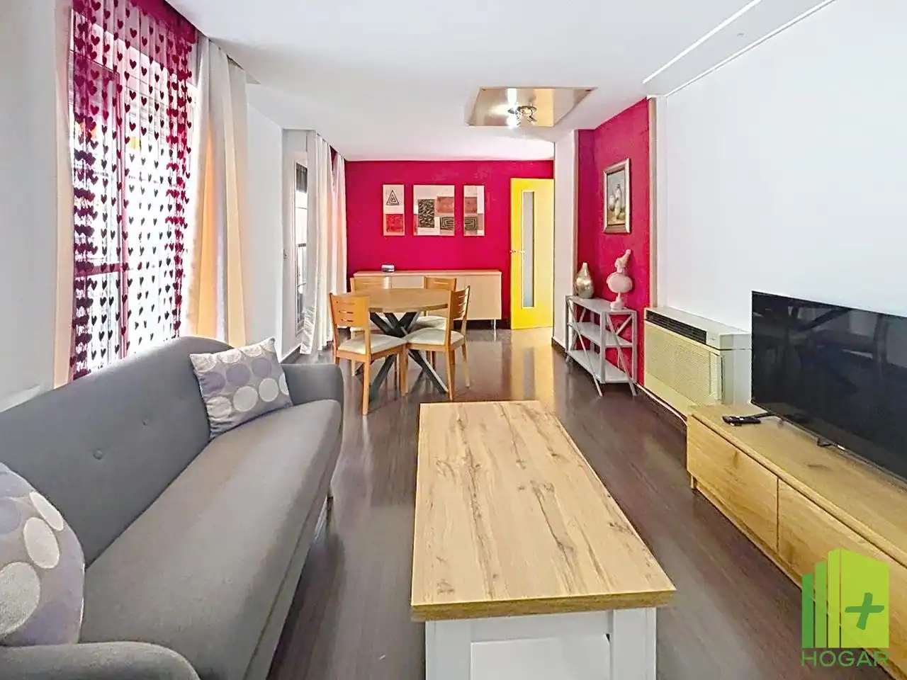 Sala de estar de Ático de alquiler en Jaén con Aire acondicionado, Terraza y Amueblado