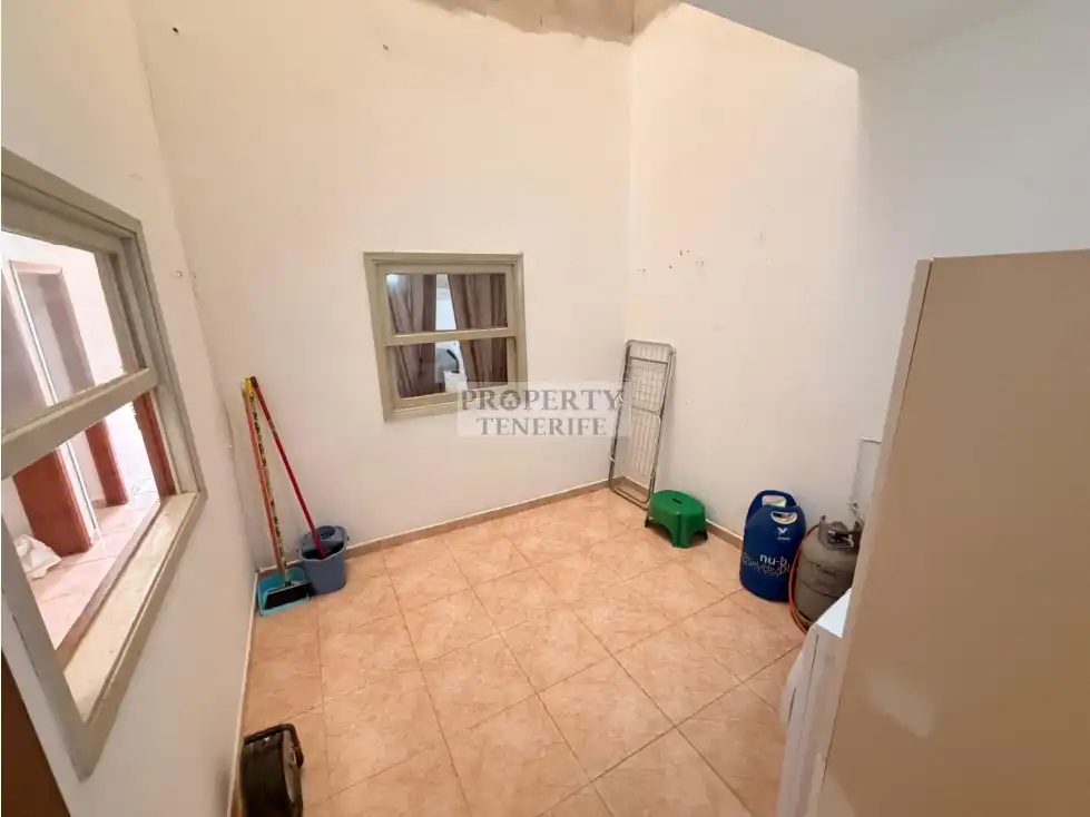 Apartments for rent in Arona  with Furnished