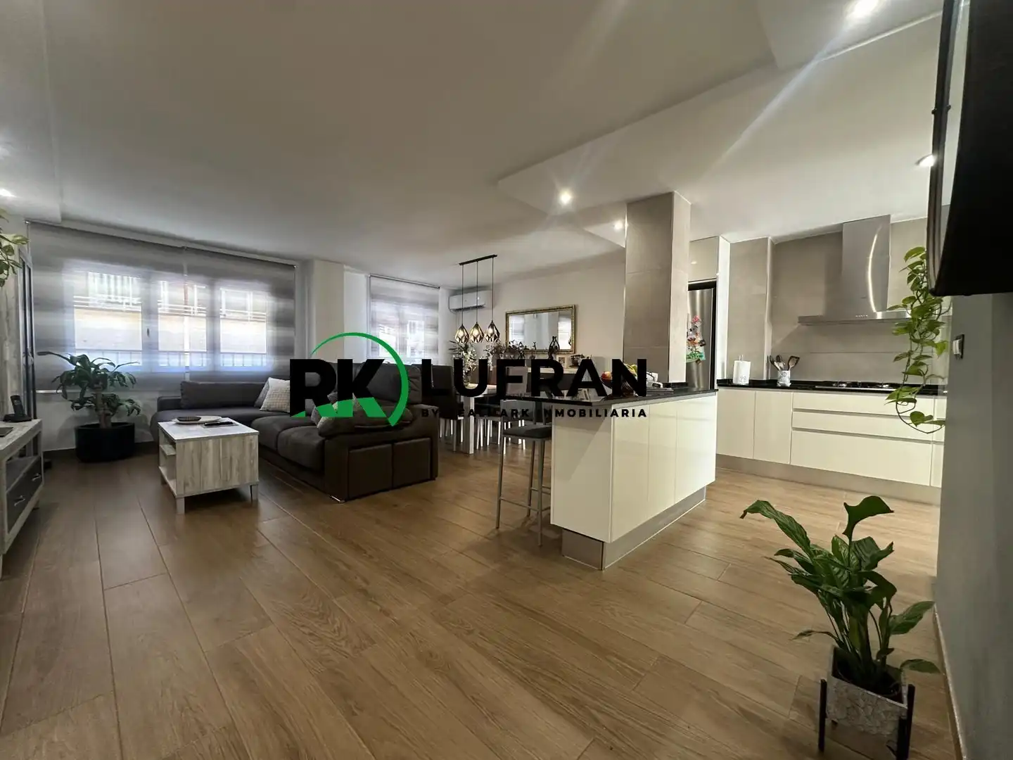 PISO EN VENTA EN ALICANTE  ZONA ALTOZANO CAMPOAMOR PLAZA DE AMERICA, imatge 3