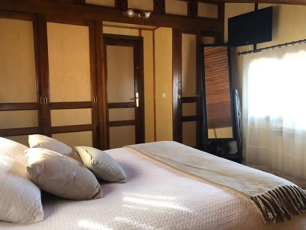 Dormitori de Casa o xalet en venda en Medrano amb Aire condicionat, Calefacció i Jardí privat