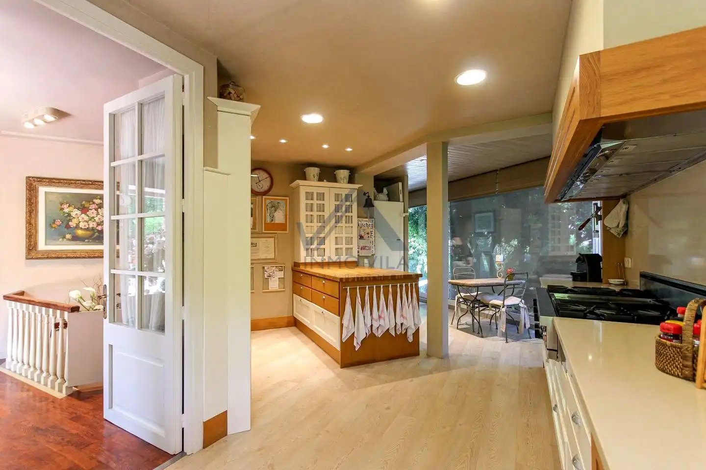 Casa con piscina en venta en De Les Monges, imagen 11