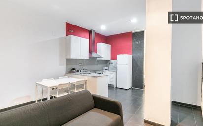 Kitchen of Flat to rent in L'Hospitalet de Llobregat  with Air Conditioner, Heating and Furnished