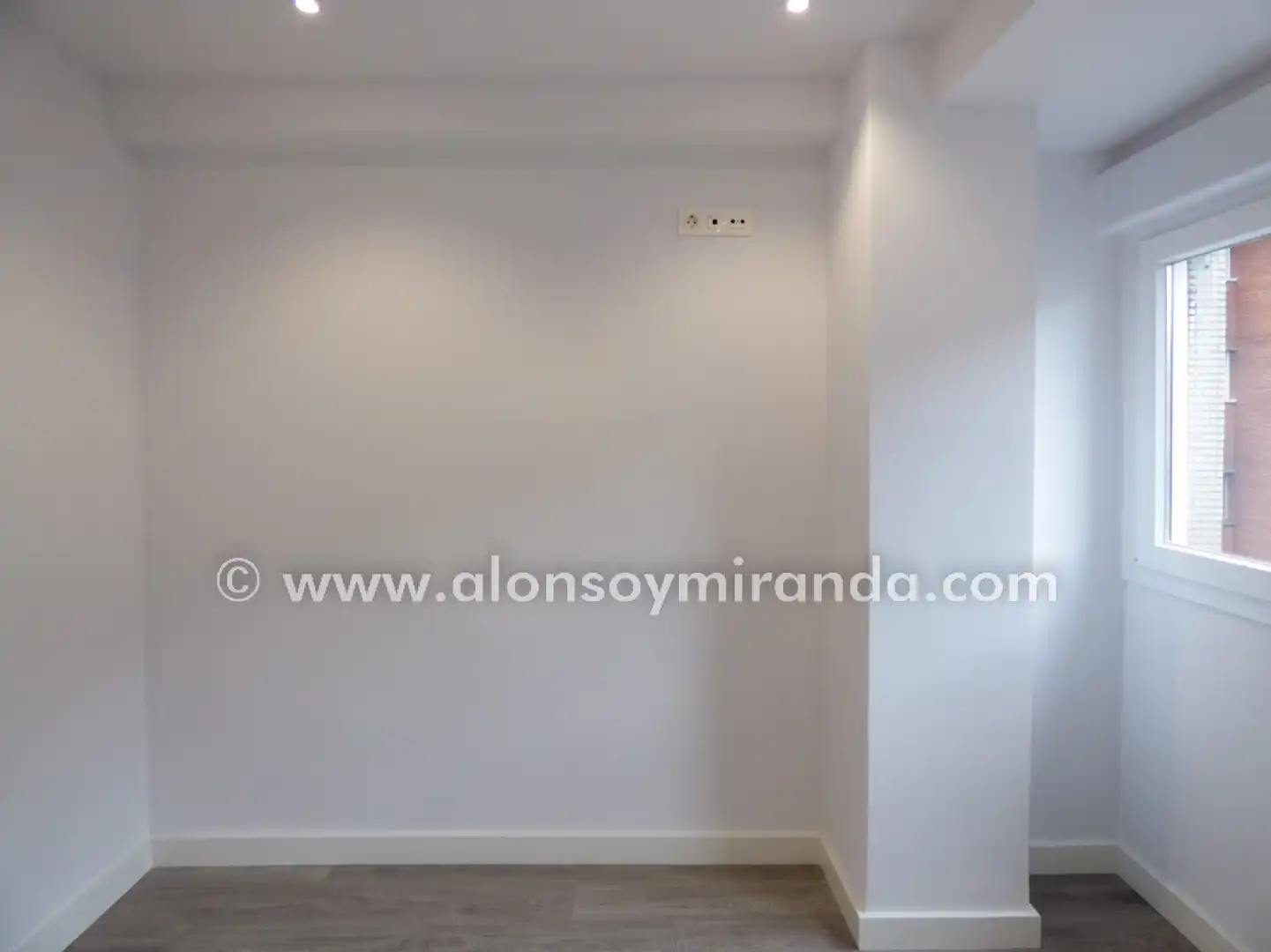 Wohnung zur Miete in Gijón  mit Heizung und Abstellraum