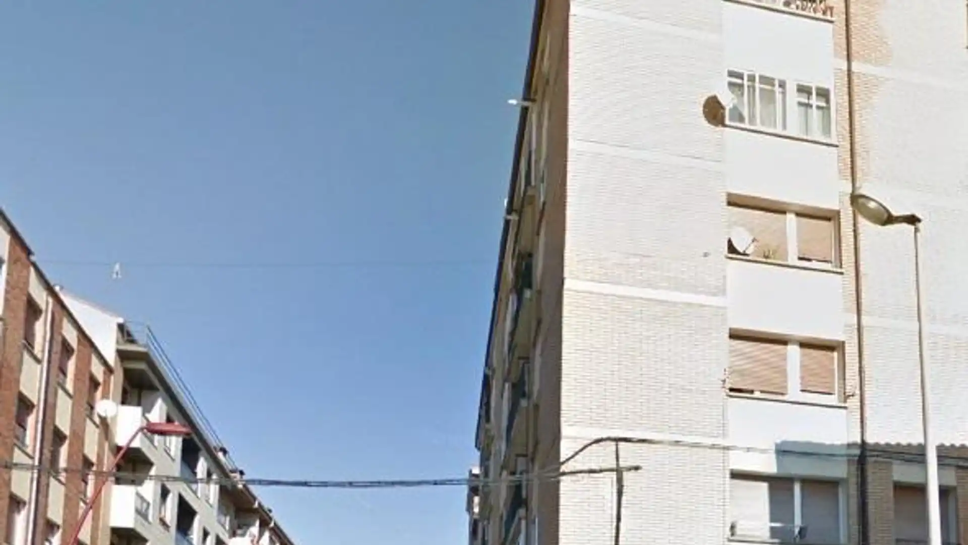 Vista exterior de Piso en venta en Haro con Terraza y Balcón