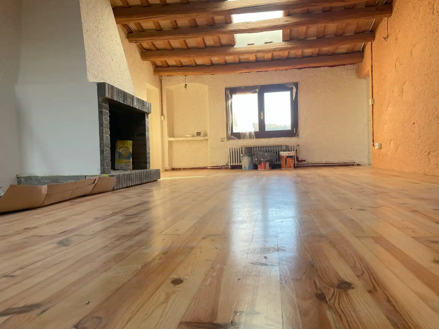 Sala de estar de Finca rústica en venta en Quart con Calefacción, Jardín privado y Parquet