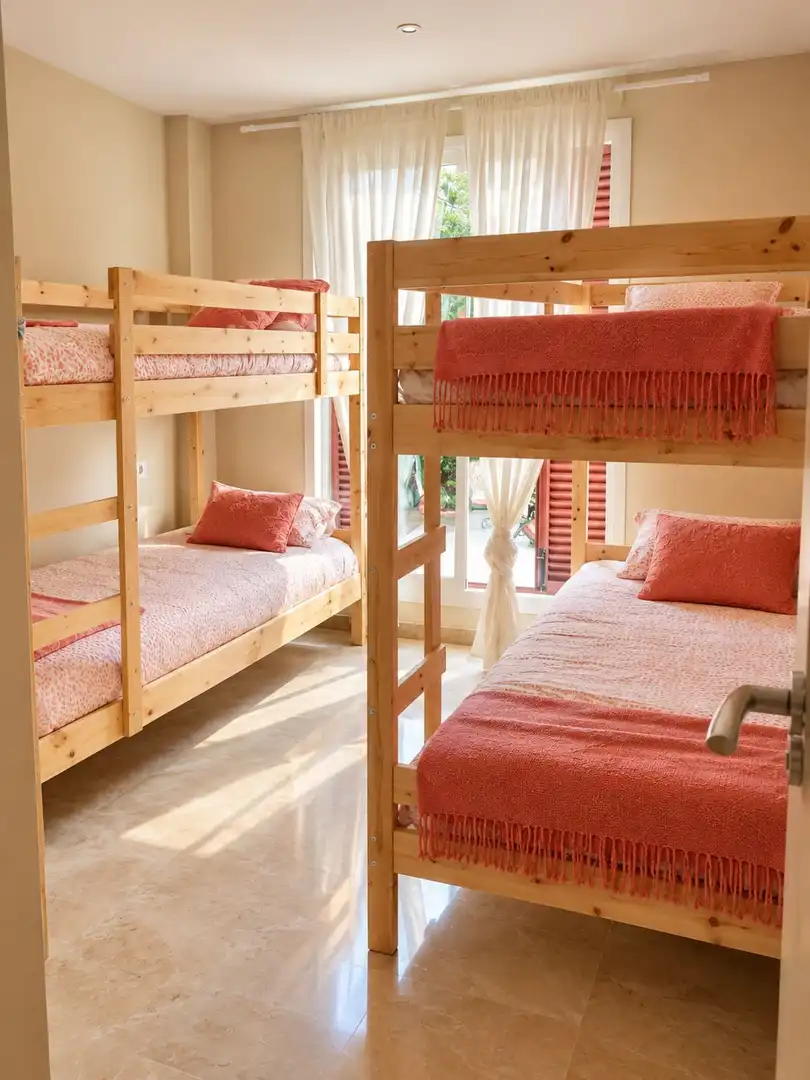 Habitación de Planta baja de alquiler en La Alcaidesa, Cádiz