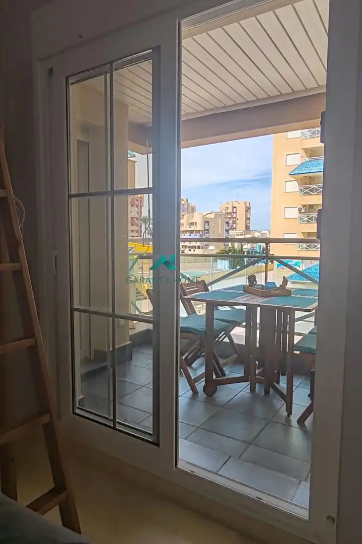Vista exterior de Apartamento en venta en La Manga del Mar Menor con Aire acondicionado, Jardín privado y Terraza