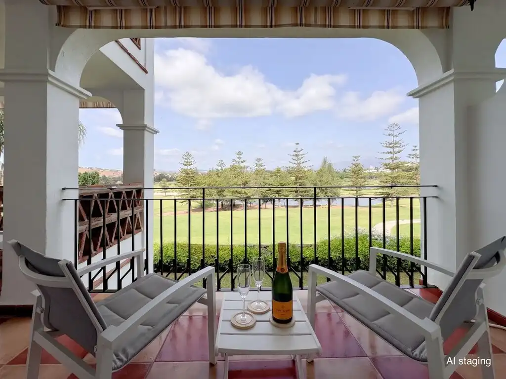 Apartamento con piscina en venta en Mijas Golf, imagen 3