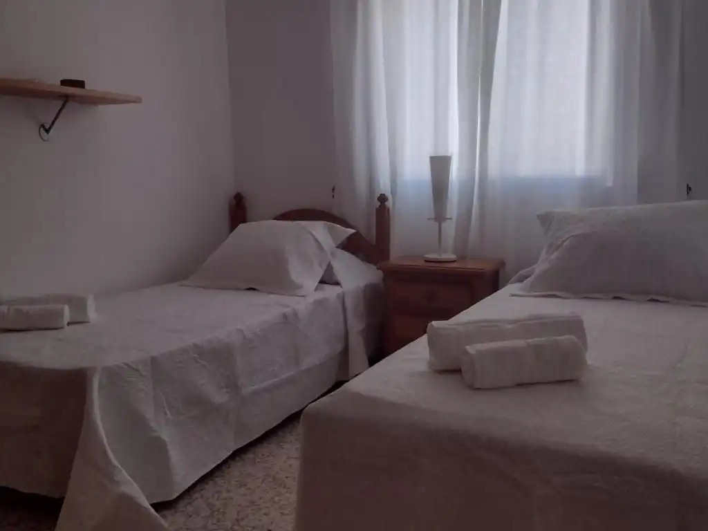 Bedroom of Flat for share in Tarifa  with Terrace, Furnished and Oven