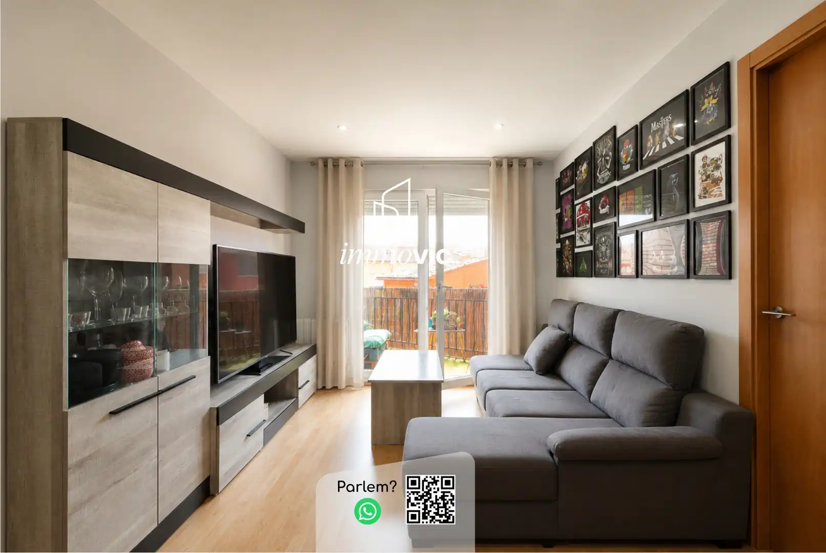 Sala de estar de Dúplex en venta en Roda de Ter con Calefacción, Parquet y Terraza