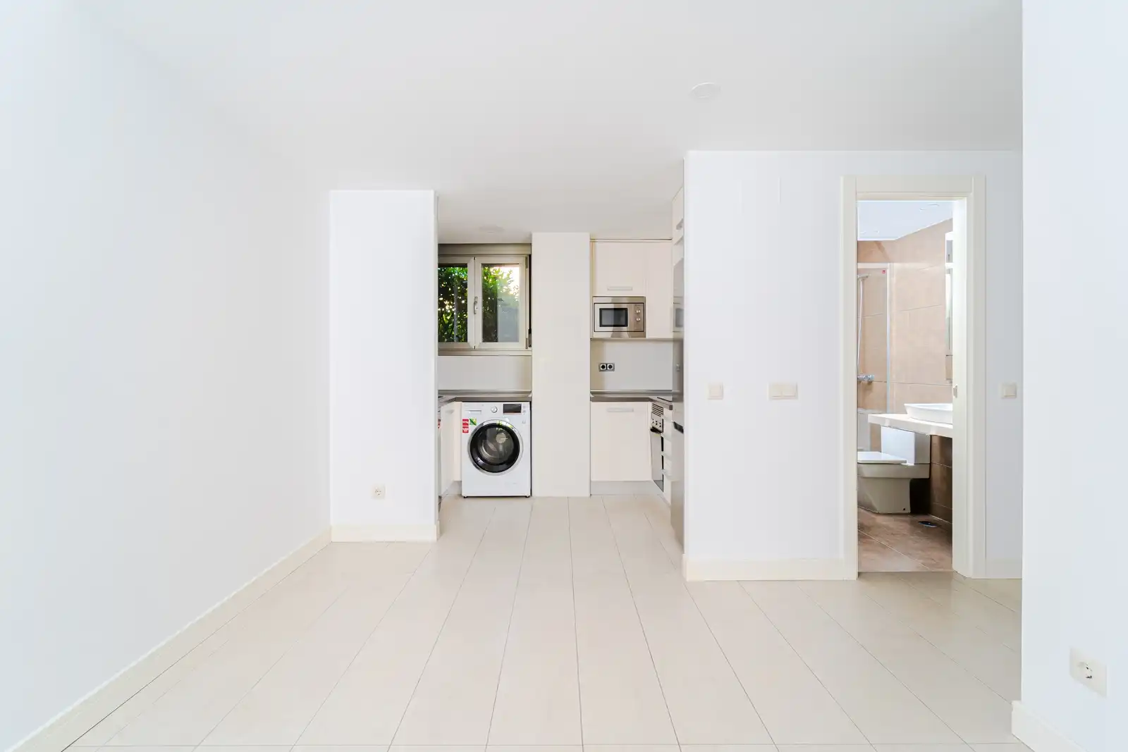 Kitchen of Study for sale in Madrid  with Storage room