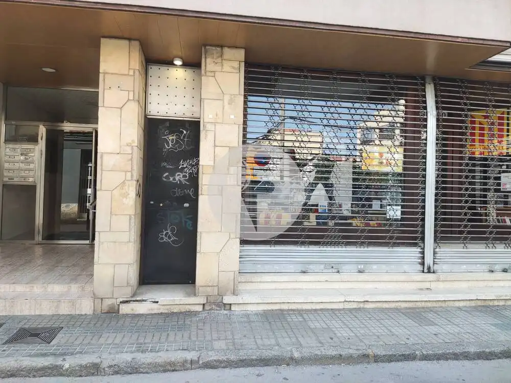 Parkplatz zum Verkauf in Col.legis Nous, imagen 6